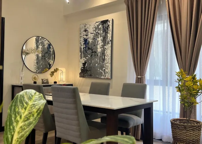 1 Bedroom Penthouse Near Airport Naia Apartamento *